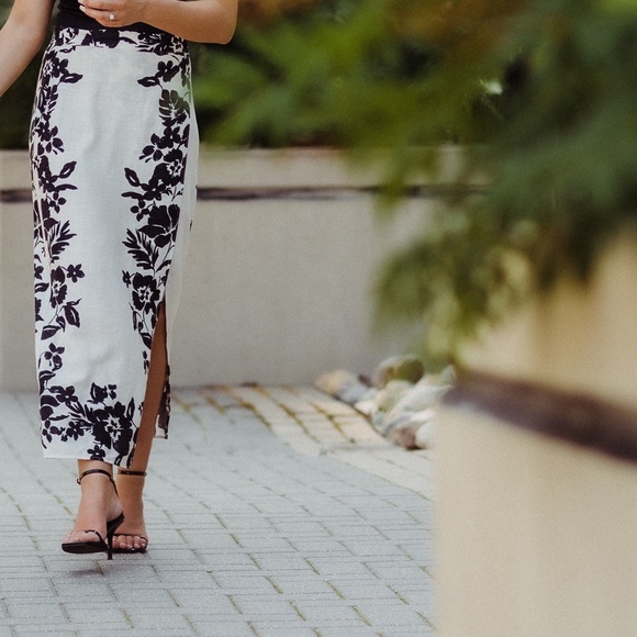 Zara Floral Linen Blended Skirt - Picture 6 of 7